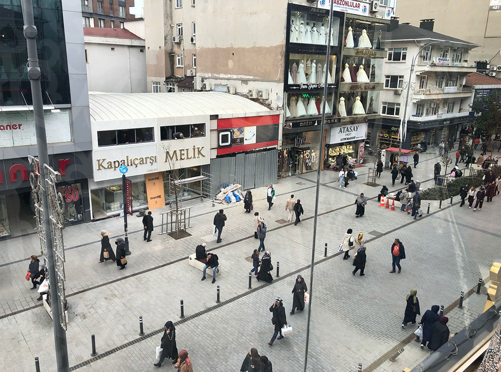 Ümraniye Çarşıda Devren Kiralık Modaevi