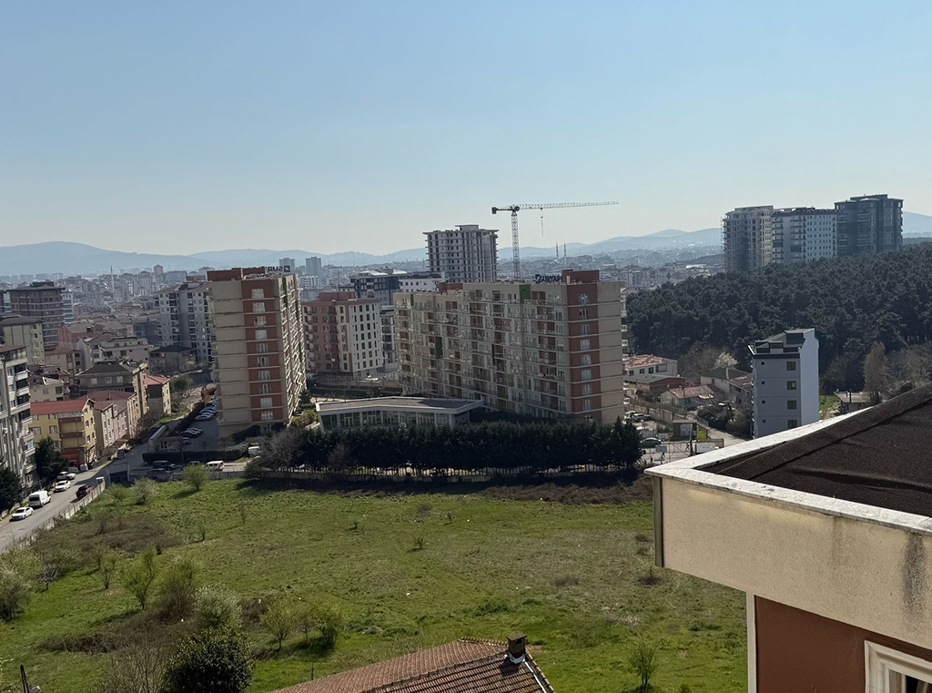 Sultançiftliği Mahallesinde 2+1 Kiralık Daire