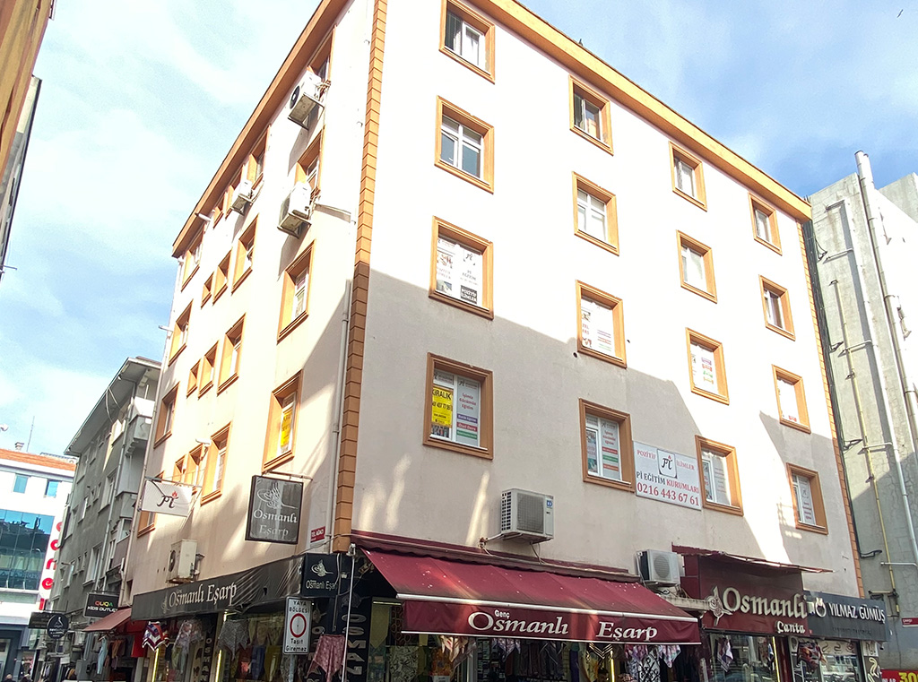 Ümraniye Çarşıda Kiralık Büro Ofis