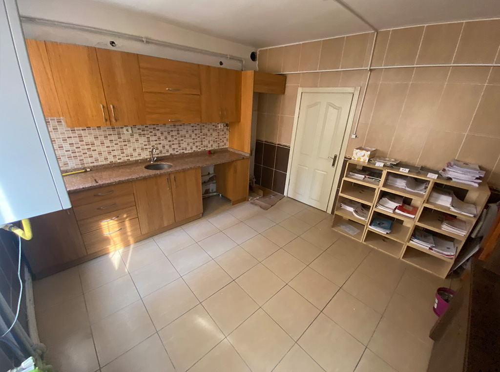 Ümraniye Çarşıda Kiralık Büro Ofis