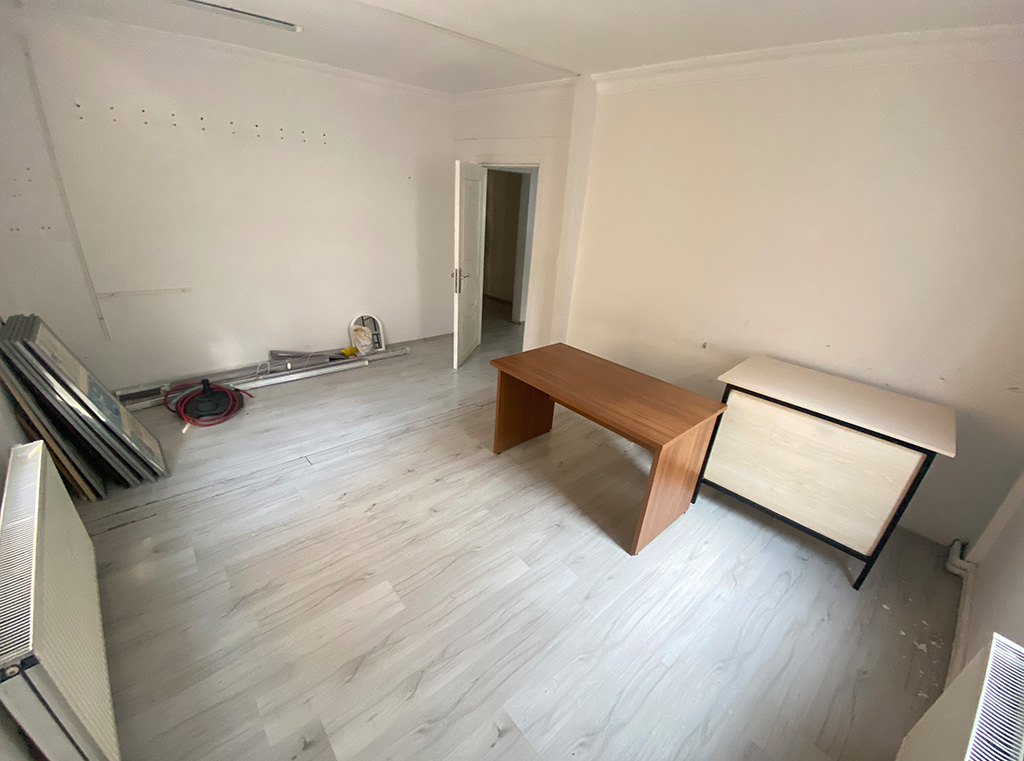 Ümraniye Çarşıda Kiralık Büro Ofis