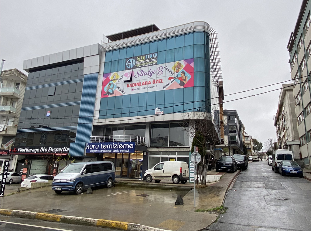 Atatürk Caddesi Üzerinde Kiralık Ofis Büro Katı