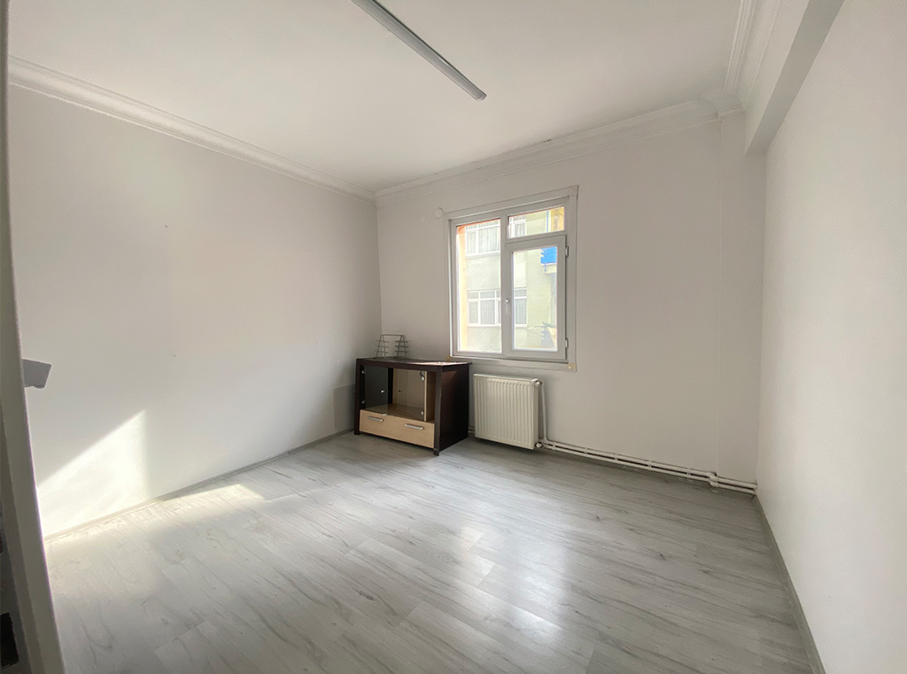 Ümraniye Çarşıda Kiralık Büro Ofis